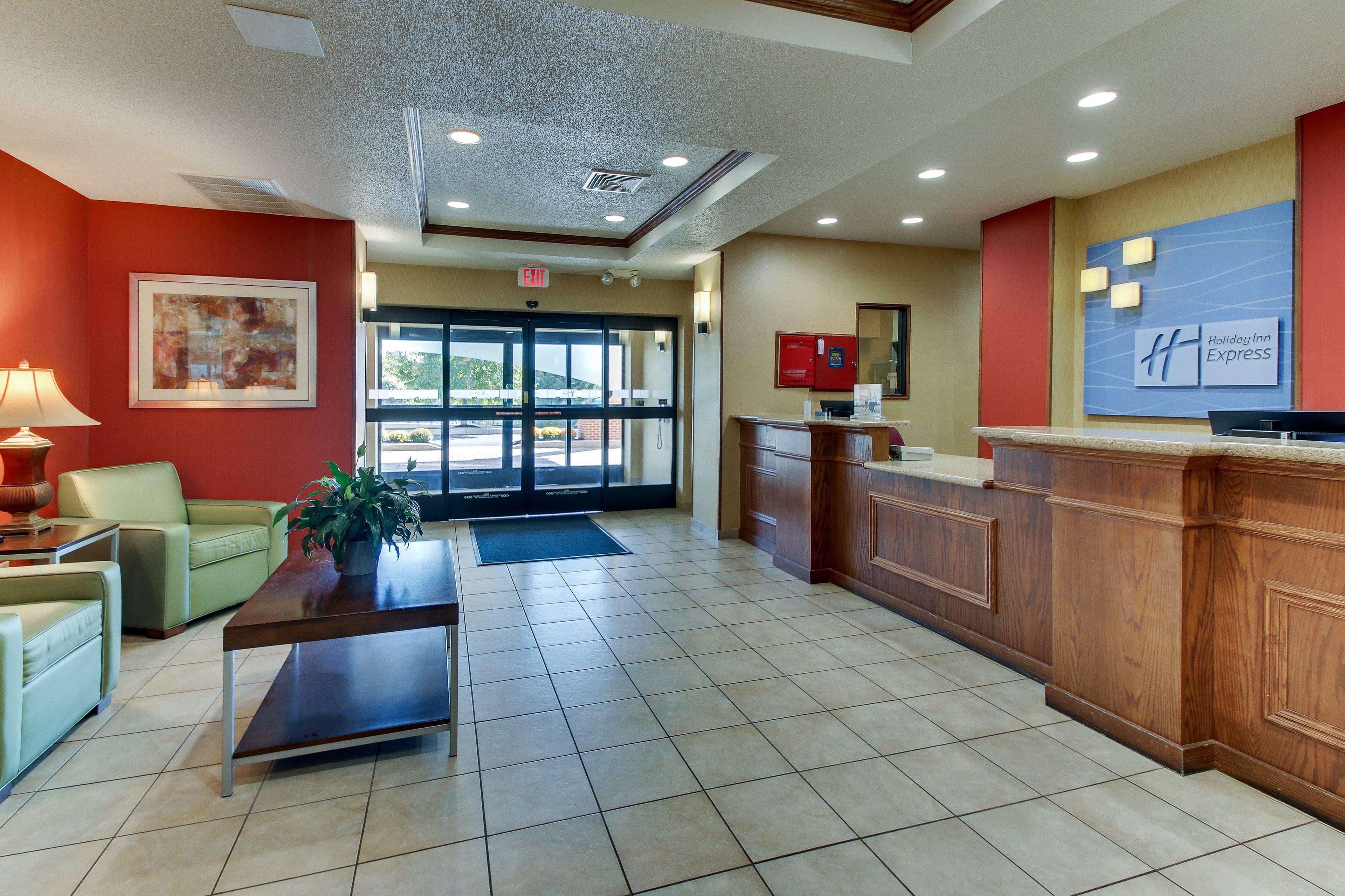 Holiday Inn Express Hotel & Suites Lancaster-Lititz By Ihg Exterior foto