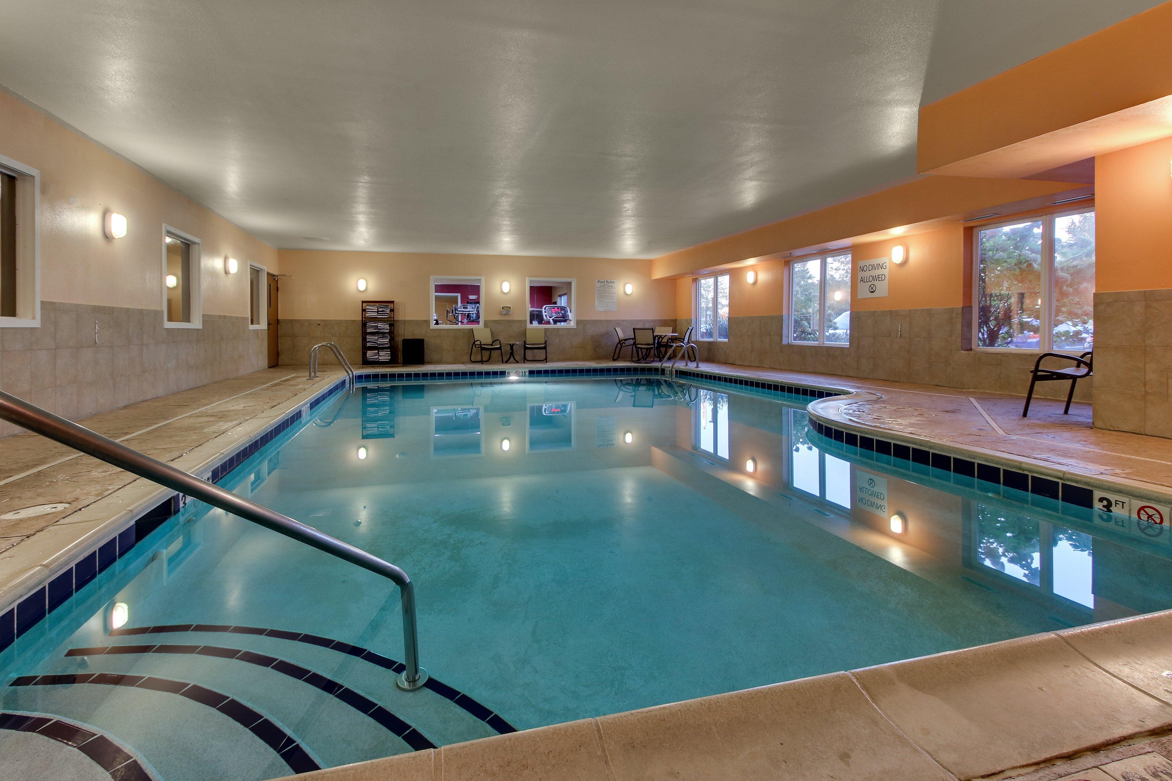 Holiday Inn Express Hotel & Suites Lancaster-Lititz By Ihg Exterior foto